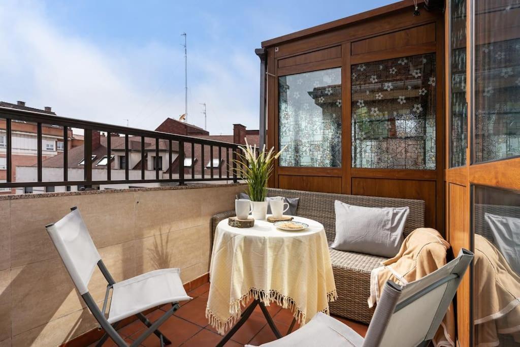 Apartament Apartamento Chary Gijón Zewnętrze zdjęcie